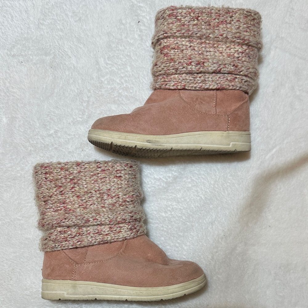 Girls pink suede boot with pink/cream/gold Knit Cuff size 10